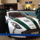 Dubais Polizei fährt jetzt im Aston Martin One-77 Streife 