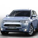 Outlander PHEV gewinnt Innovation Award bei der Wahl zum Auto des Jahres 2013/2014