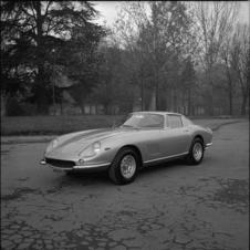 McQueen's 275 GTB4 was originally a coupe as seen in this picture McQueen's 275 GTB4 was originally a coupe as seen in this picture