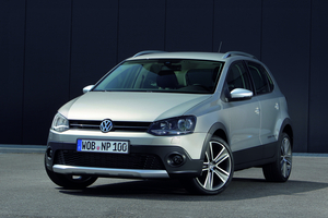 Volkswagen Polo 1.2I Cross 70hp