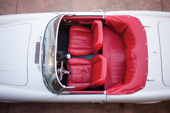 Alfa Romeo 2600 Spider