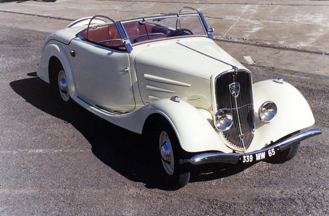 80 Jahre Peugeot Coupé-Cabriolets