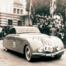 80 Jahre Peugeot Coupé-Cabriolets