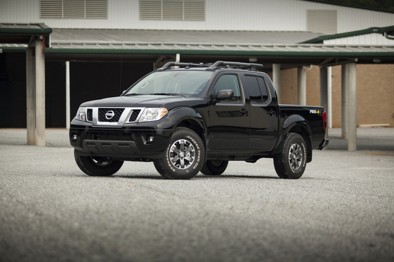 Nissan Frontier PRO-4X Crew Cab 4x4 SWB V6