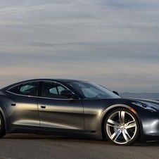 Fisker refere que está em desacordo com as escolhas da direção em relação ao futuro da marca