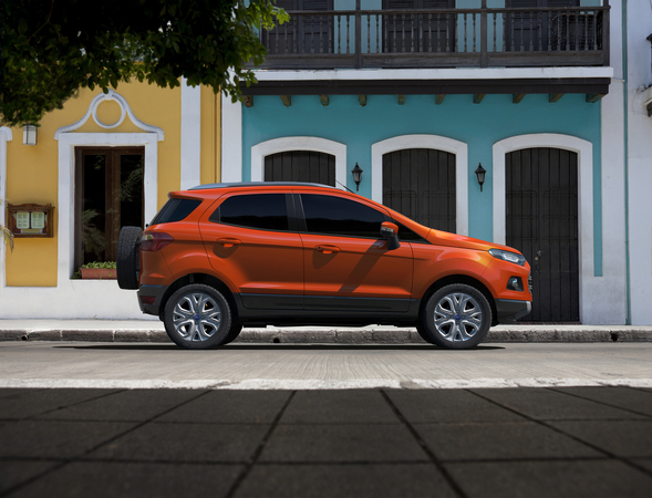 Ford EcoSport Compact SUV Unveiled in India