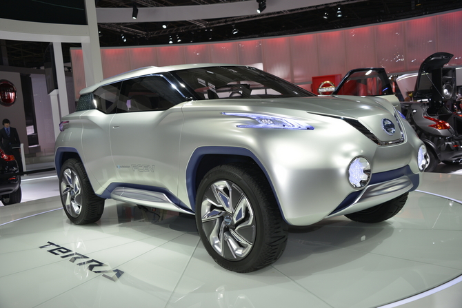 *ATUALIZADO* Nissan apresenta o SUV elétrico TeRRa em Paris