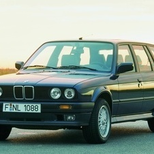 BMW 324td Touring