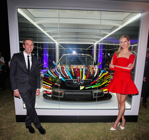 Jeff Koons BMW Art Car feierte Nordamerika-Premiere auf der Art Basel in Miami Beach