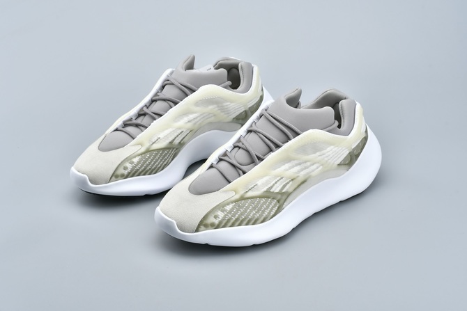 Comprare Adidas Yeezy 700 V3 scarpe at https://www.kuincyofferte.com/ Comprare Adidas Yeezy 700 V3 scarpe at https://www.kuincyofferte.com/