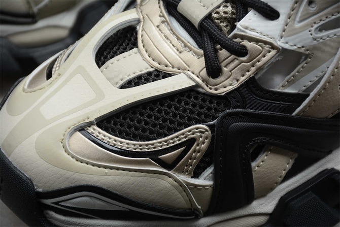 Chaussures Balenciaga Track 2 Trainers Soldes https://www.kohitasports.com/ Chaussures Balenciaga Track 2 Trainers Soldes https://www.kohitasports.com/
