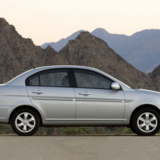 Hyundai Accent 1.4 Saloon Automatic