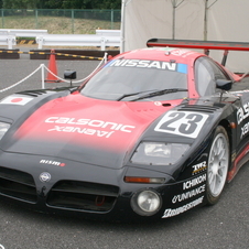 Nissan R390GT1