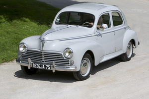 Peugeot 203 Saloon