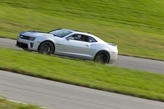 Camaro ZL1 gets 580 bhp and downforce