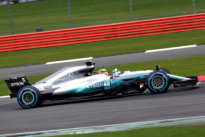 Mercedes-Benz W08 EQ Power+