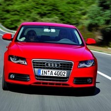 Audi A4 2.0 TDI Attraction