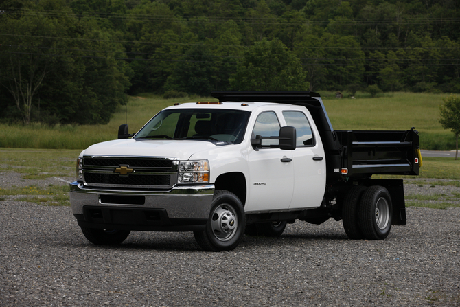 Chevrolet Silverado Work Truck Long Box SRW