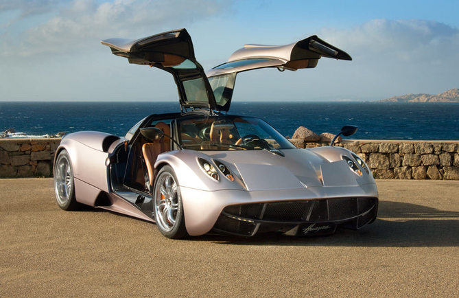 Pagani produz documentário sobre criação do Huayra