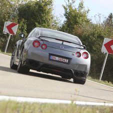 Nissan GT-R (R35) Premium Edition