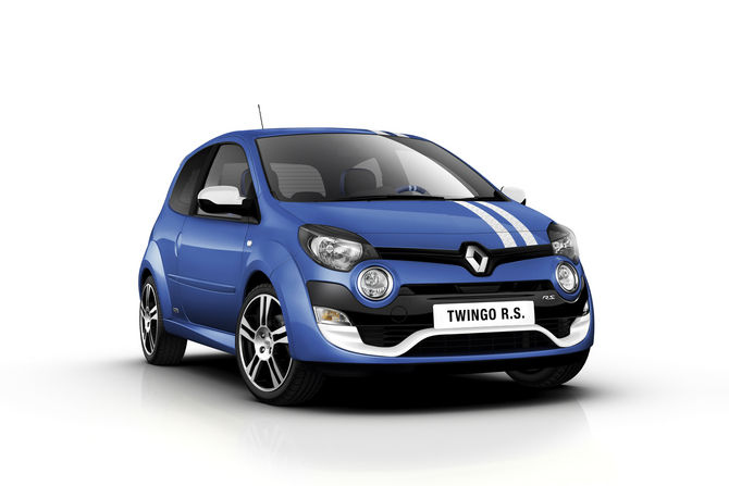 Renault Twingo RS recebe nova frente e consumo mais baixo