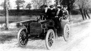 Mercedes 8/11 hp