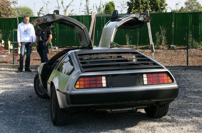 De Lorean DMC-12