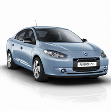 Renault Invests in Battery Center in Lardy, France Renault Invests in Battery Center in Lardy, France