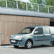 Renault Invests in Battery Center in Lardy, France Renault Invests in Battery Center in Lardy, France