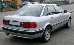 Audi 80