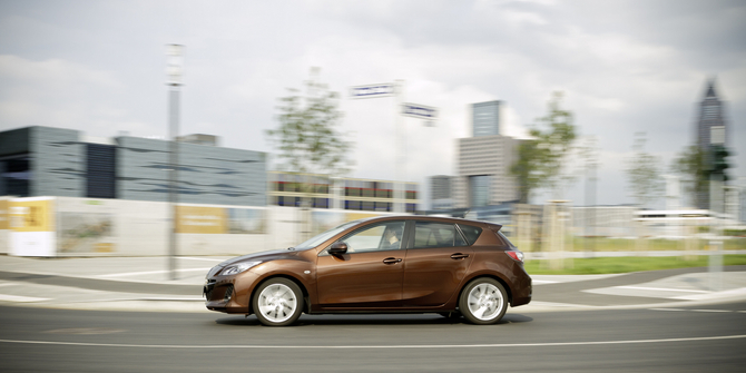 Mazda 3 Getting Facelift for 2012