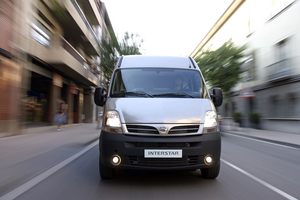 Nissan Interstar Fase III L2H2 3,5T 2.5 dCi 150 Premium