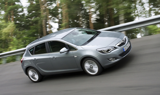 Opel Astra 2.0 CDTI Start/Stop Innovation