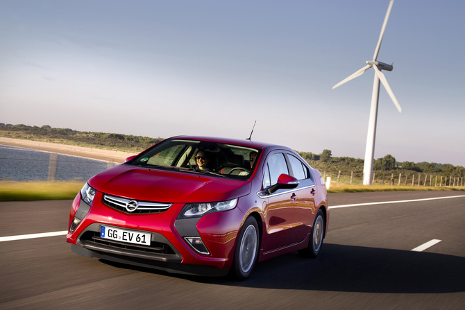 Opel Ampera