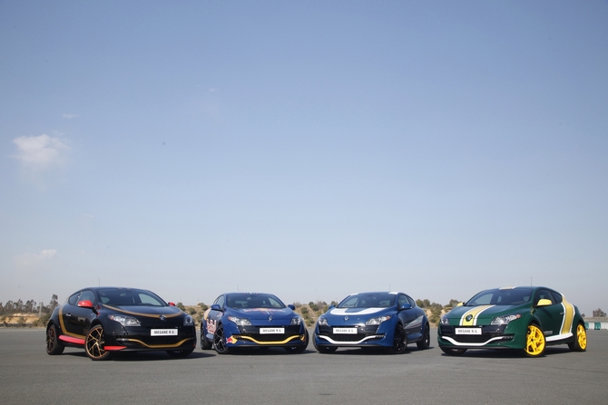 Renault Builds Special F1-Liveried Versions of Megane R.S