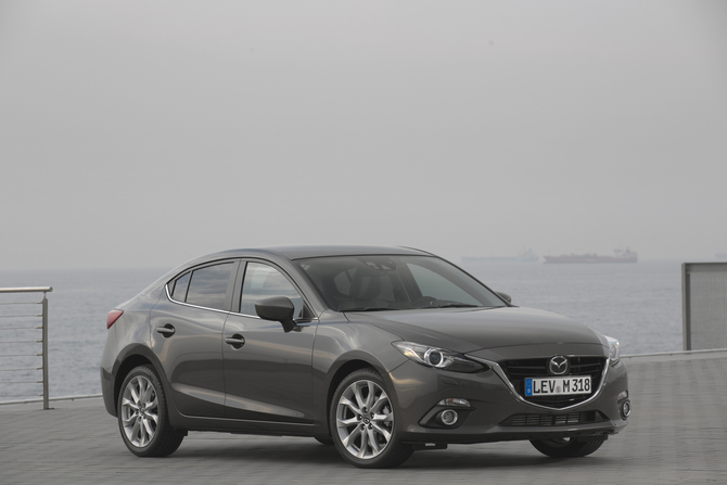 Mazda 3 CS 1.5 SKYACTIV-D Excellence HT