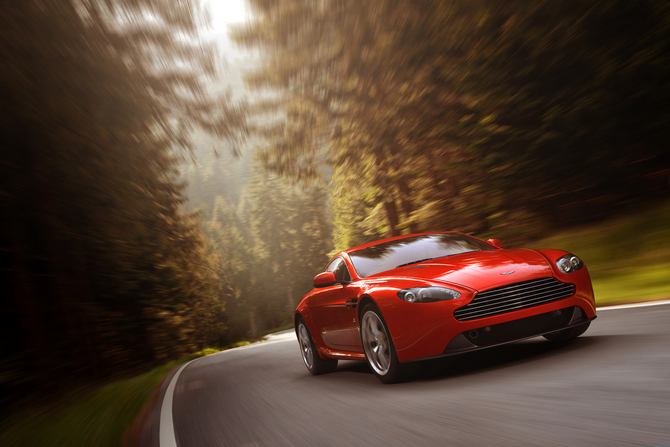 Aston Martin V8 Vantage Coupe