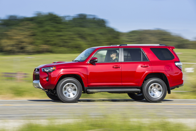 Toyota 4Runner SR5 AWD