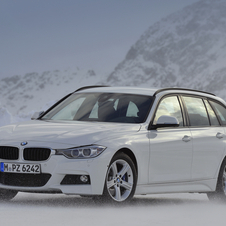 BMW 335d Touring xDrive AT