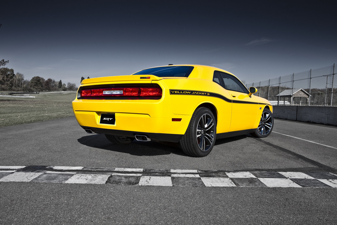 Dodge Challenger Yellow Jacket Adds Adaptive Suspension and Interior Upgrades to 6.4 Liter Hemi V8