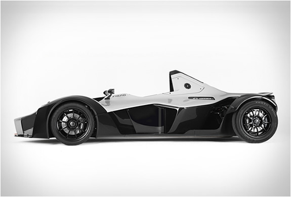 Bac Mono – Street Legal Formula 1 Car