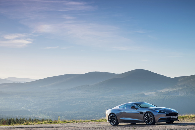 Aston Martin Vanquish Aston Martin Vanquish