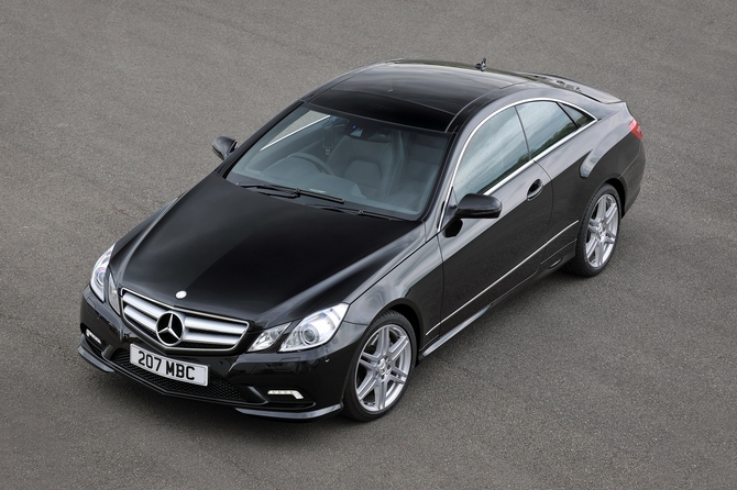 Mercedes-Benz E 250 BlueEfficiency Coupé Elegance