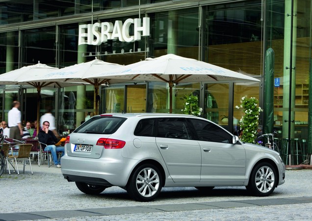 Audi A3 Sportback 2.0 TFSI Ambiente quattro