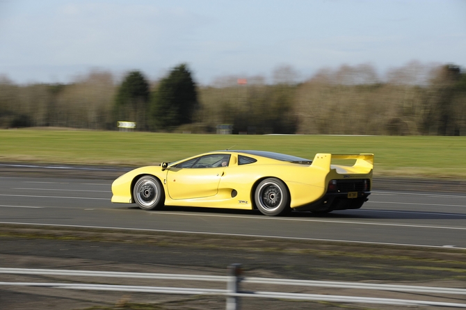 Celebrating 20 Years Since the Jaguar XJ220