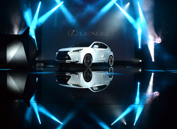 Will.i.am enthüllte sein ganz persönlicher Lexus NX