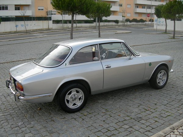 Alfa Romeo GTV