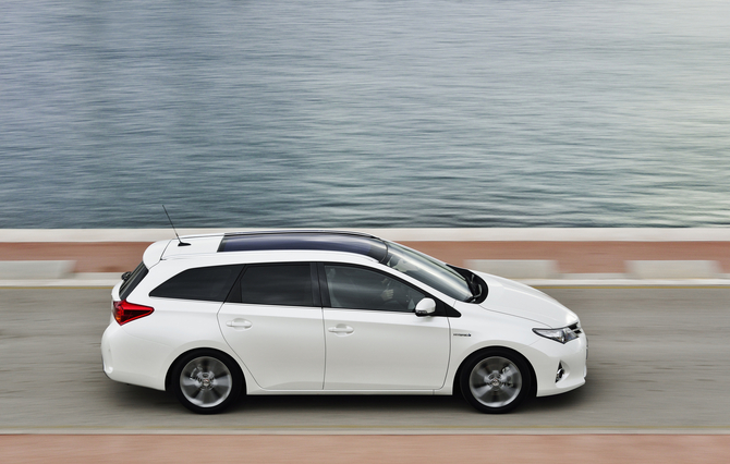 O Auris Hybrid Touring Sports já conta com os upgrades que agora serão aplicados na versão standard