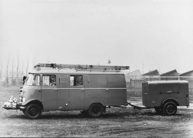 Mercedes-Benz LF8-TSA fire engine 