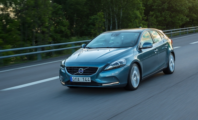 The V40 had sales nearly as high, especially in Europe The V40 had sales nearly as high, especially in Europe
